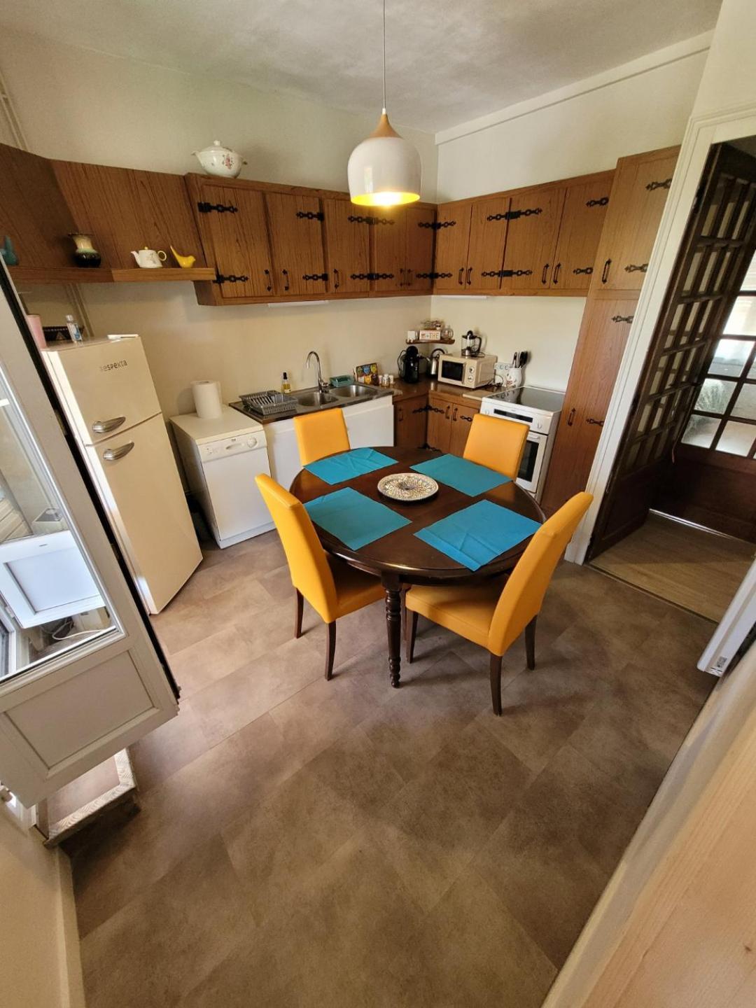 La Salamandre -Appartement Salbris Esterno foto
